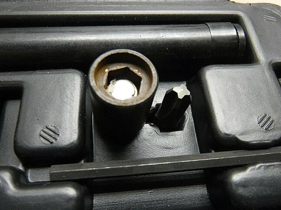 Simpson Ttn2T01 Ttn2Install Titen Drill Driver Bit Tool 1/4 5/16 Holder Masonry